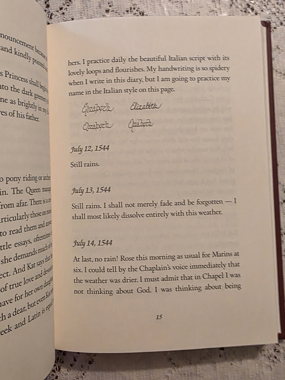 Scholastic The Royal Diaries Elizabeth 1 Red Rose of the House of Tudor England - Picture 5 of 5